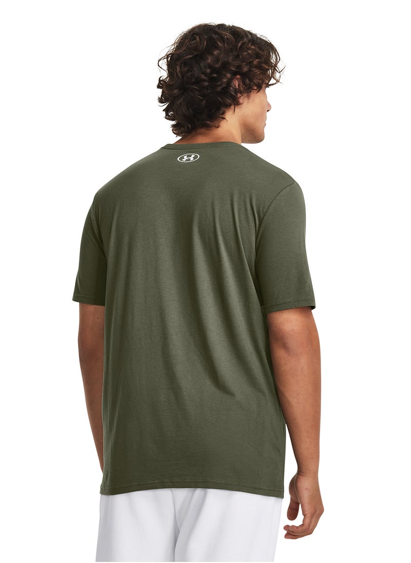UNDER ARMOUR Men's UA Camo Chest Stripe Short Sleeve T-shirt  - Image 2