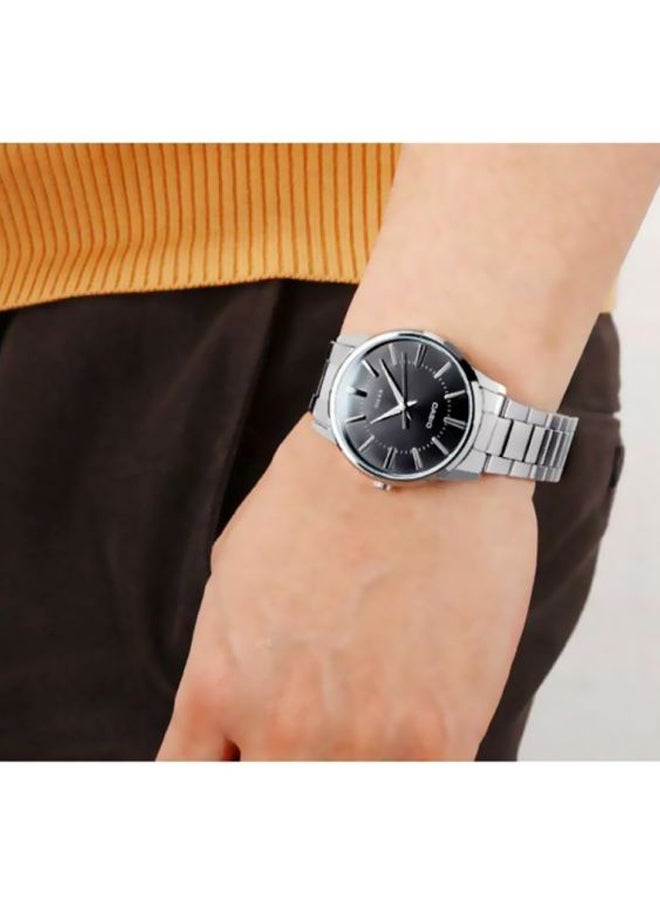 CASIO Unisex 2-Piece Water Resistant Stainless Steel Analog Wrist Watch Set MTP-1303D-1A/LTP-1303D-1A - Image 4
