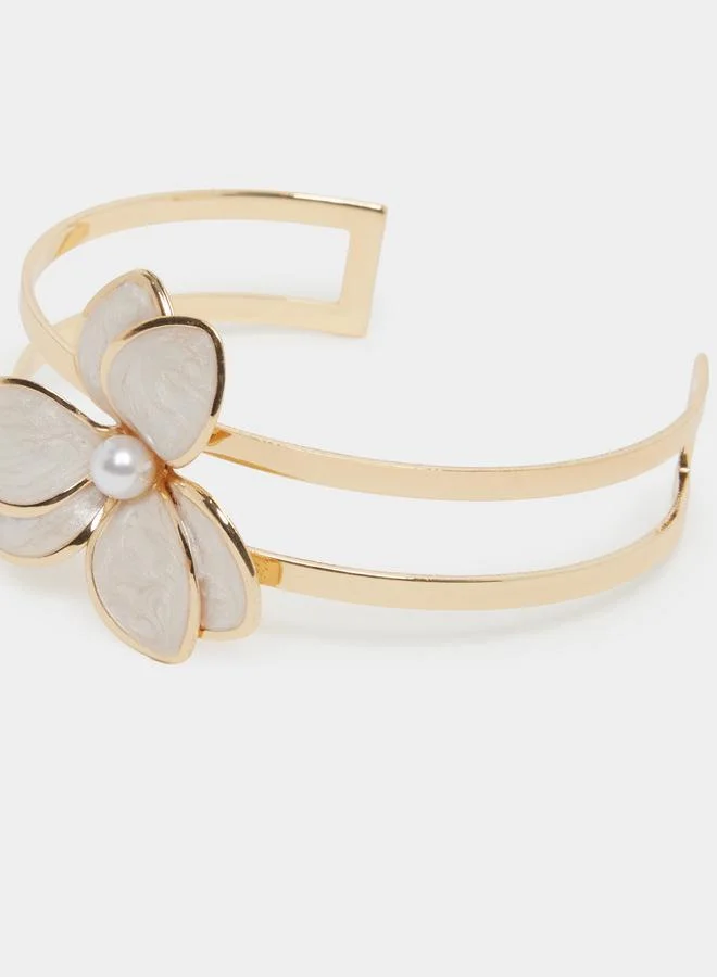 Styli  Gold Tone Flower Cuff Bracelet for Women | Best Price UAE