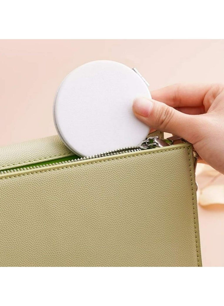 مرآة مكياج صغيرة محمولة قابلة للطي على الوجهين للنساء بسطح من جلد البولي يوريثان ومرآة مغناطيسية عالية الدقة قابلة للفتح والإغلاق ضرورية للسفر - Image 3