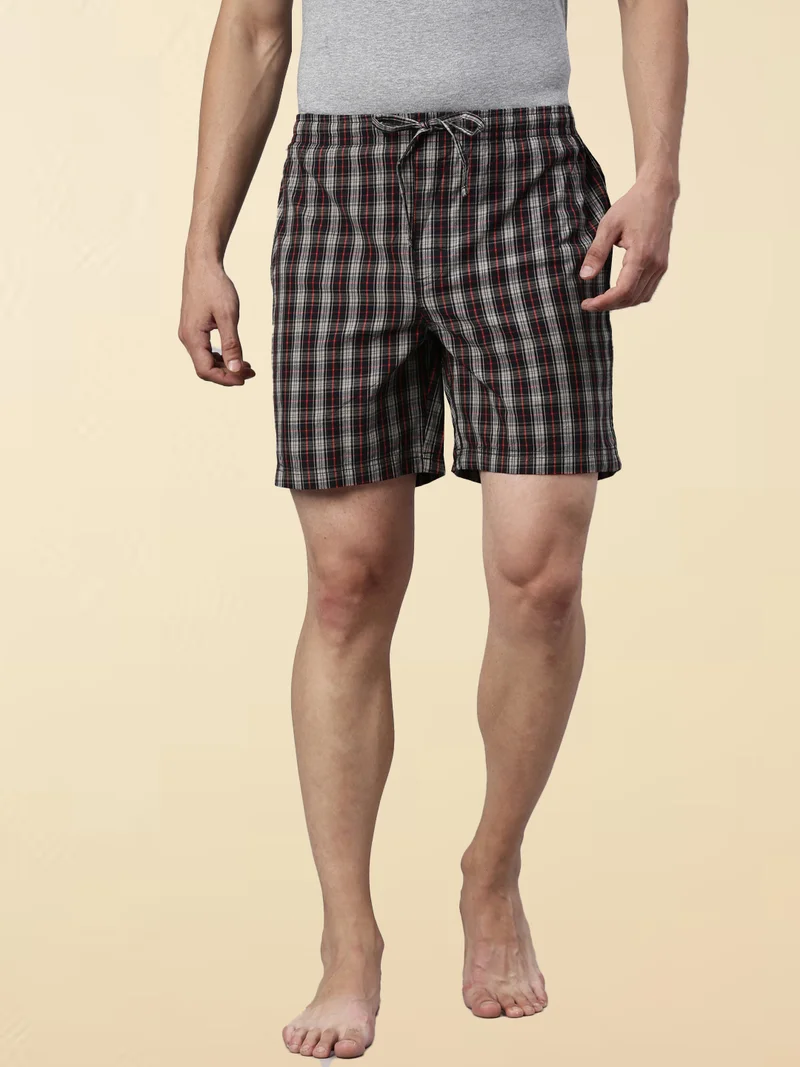 جوفن شورت رجالي منقوش باللون البني