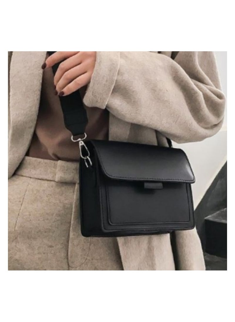 Soko Mesh Black Thick Strap Crossbody Bag: Leather Handbag for Women with Cross Body, Shoulder & Crossover Functionality - Stylish Ladies Purse with Zip Closure & Adjustable Strap  - Image 5