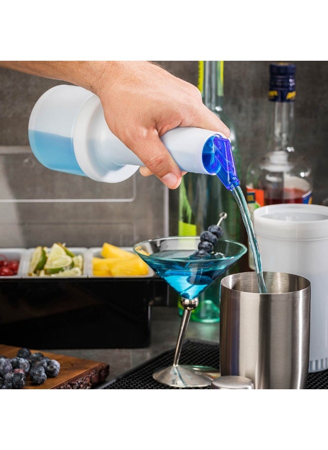 Restaurantware - 0.5 qt Plastic Quick Pour Storage Container Bottle - with Blue Spout and Lid - Bar Storage Bottle - Bar Storage Bottle - 3 1/2" x 3 1/2" x 10 1/4" - 1ct Box - Bar Lux - Image 1