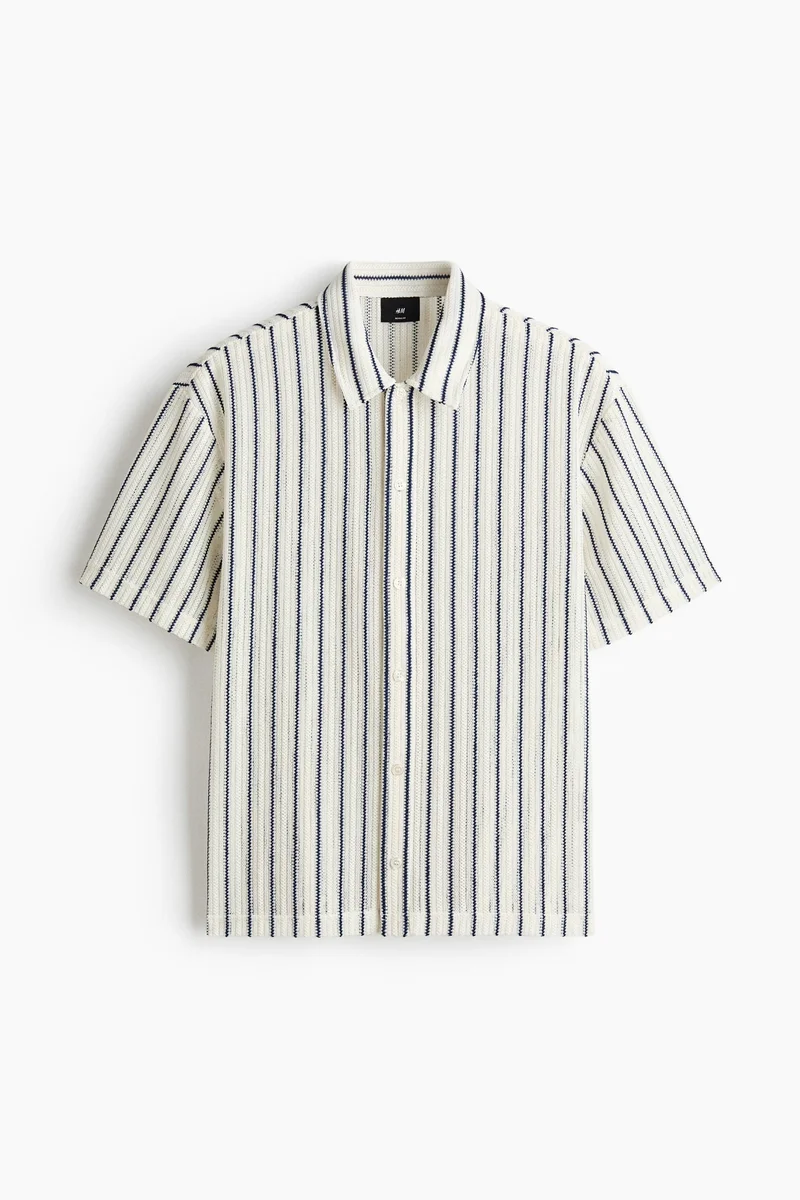 اتش اند ام قميص محبوك وخشن الملمس بقصّة عادية