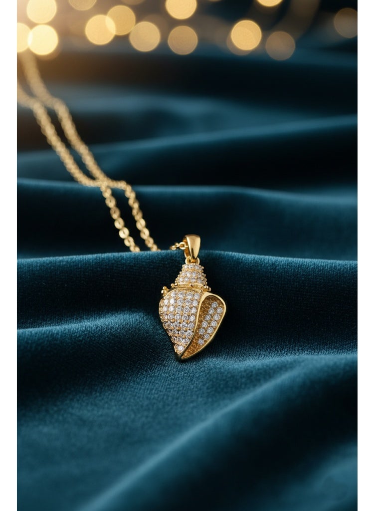 FLUFFY Women’s Necklace with Crystal Pavé Seashell Pendant, Refined - Image 2