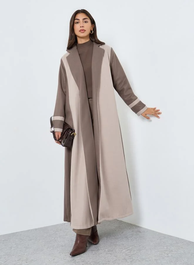 Amirah Beige Color Block Notch Label Collar Abaya