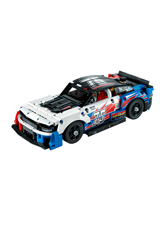 LEGO Technic Nascar® Next Gen Chevrolet Camaro Zl1 Model Building Toy Set; An Immersive Project For Kids Aged 9+ And Adults Who Love Race Car Toys And Collectibles (672 Pieces) 42153