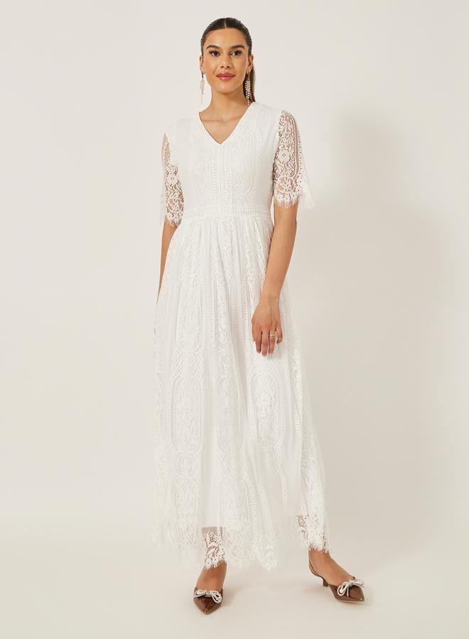 Styli Lace Overlay Maxi Dress - Image 2