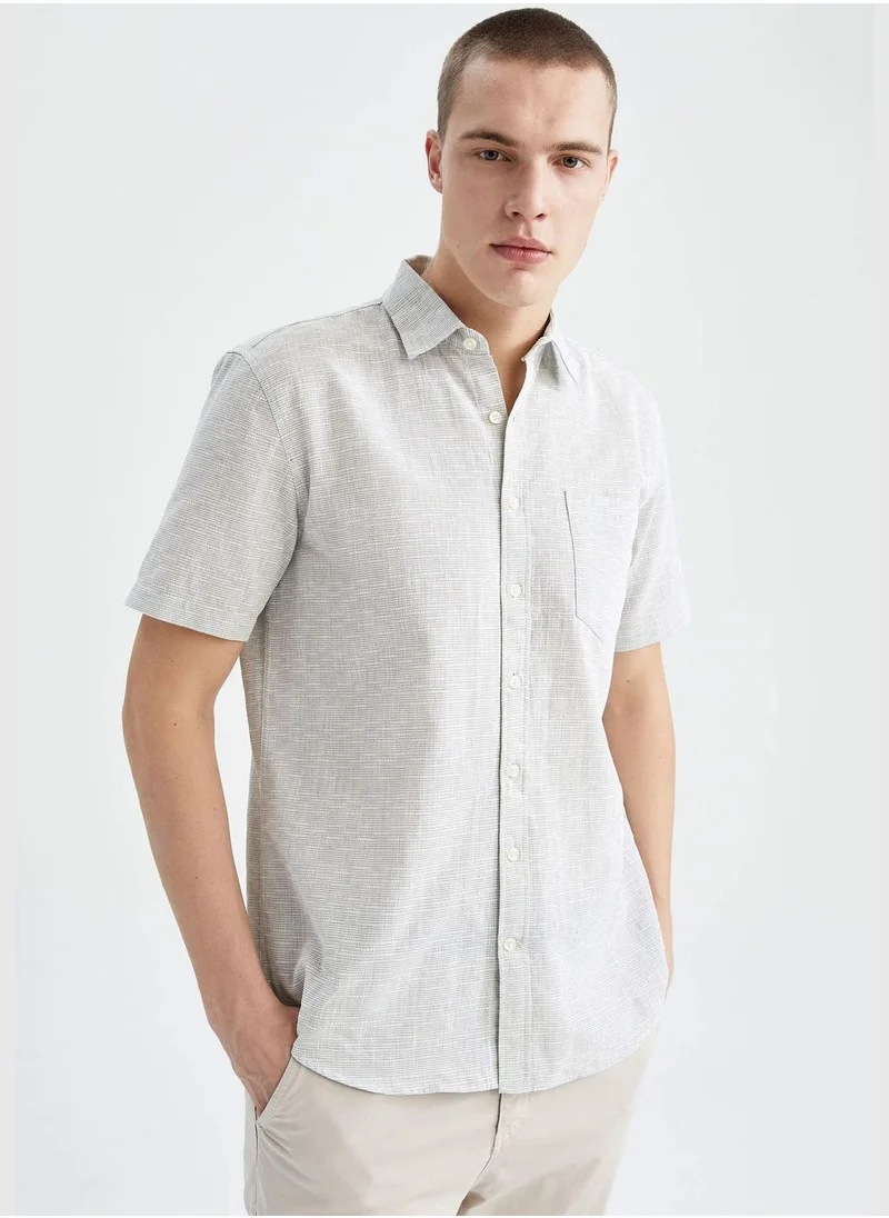 ديفاكتو Patterned Short Sleeve Shirt