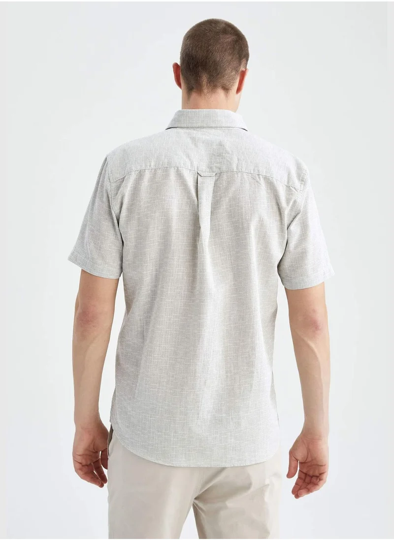 ديفاكتو Patterned Short Sleeve Shirt