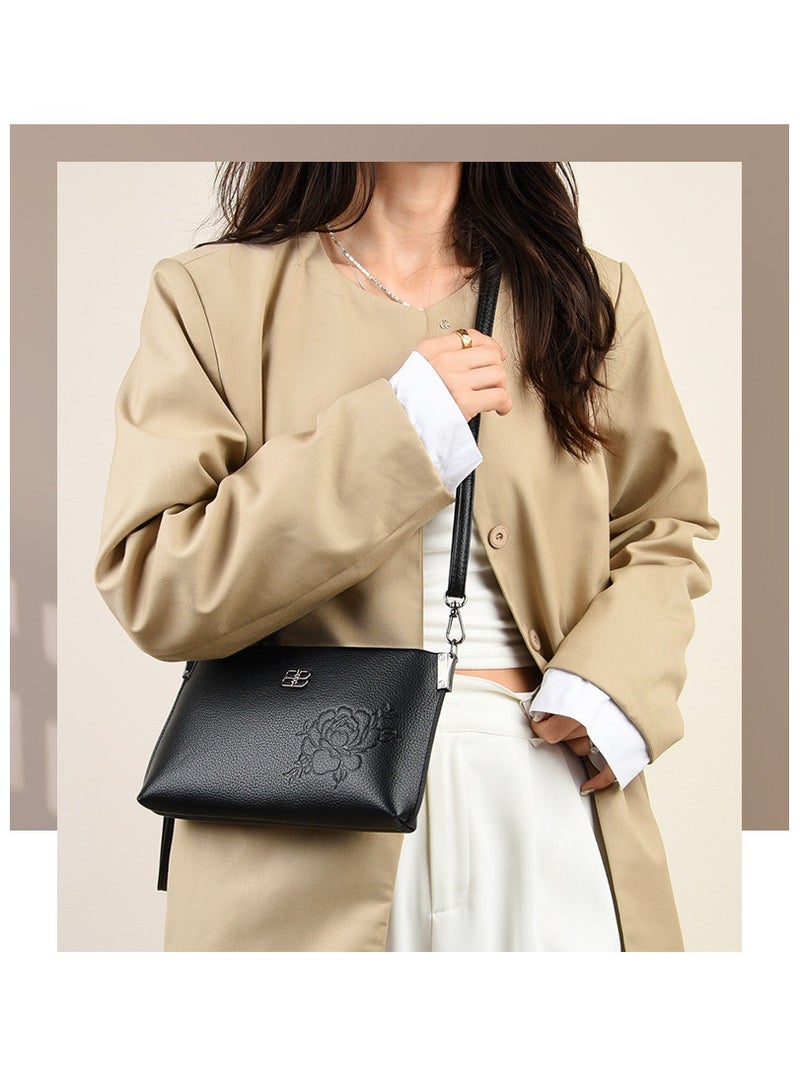 Women's PU Leather Crossbody Wristlet Purse,Elegant Envelope Clutch Wallet & Small Crossbody Bag with Detachable Straps for Evening & Special Occasion - Image 3