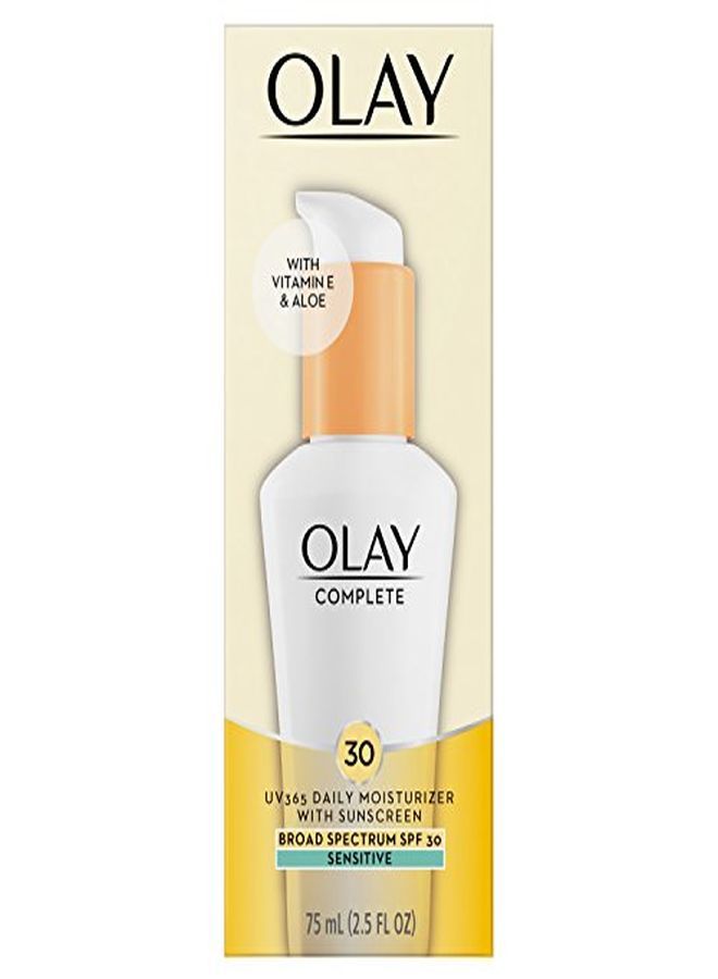 Olay مرطب وجه من ، مرطب كامل طوال اليوم مع واقي شمس واسع الطيف SPF 30 - حساس، 2.5 أونصة سائلة - Image 1