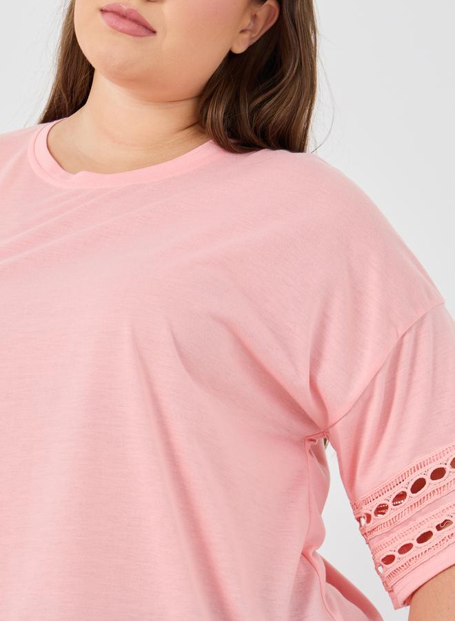 Styli Styli Plus Size Short Sleeve T-Shirt and Pyjama Set  - Image 3