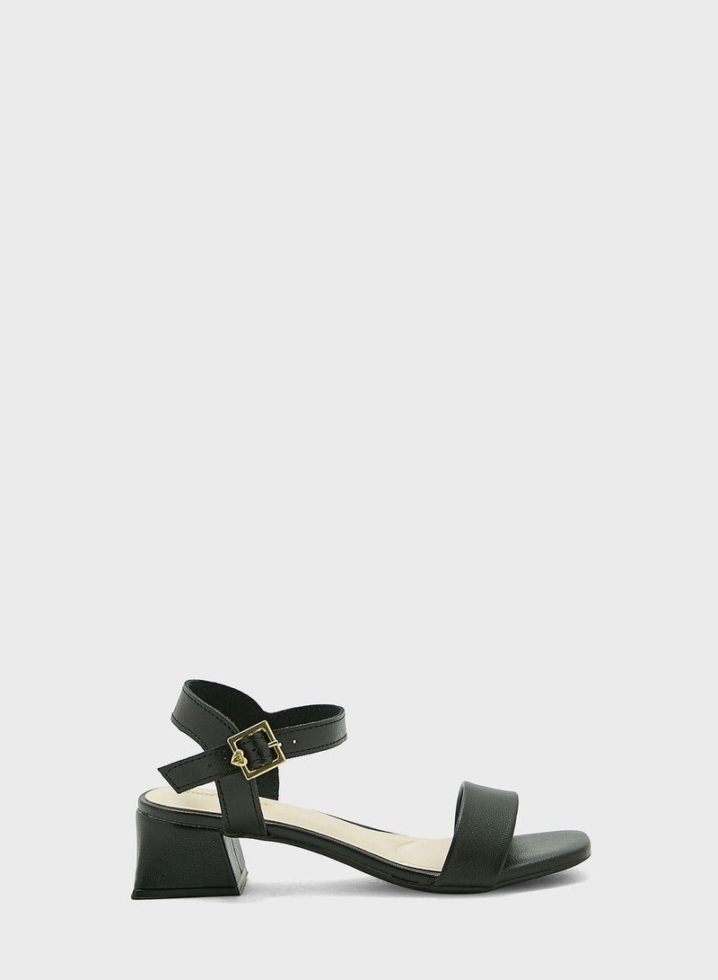 MOLEKINHA Youth Micha Back Strap Sandals - Image 1