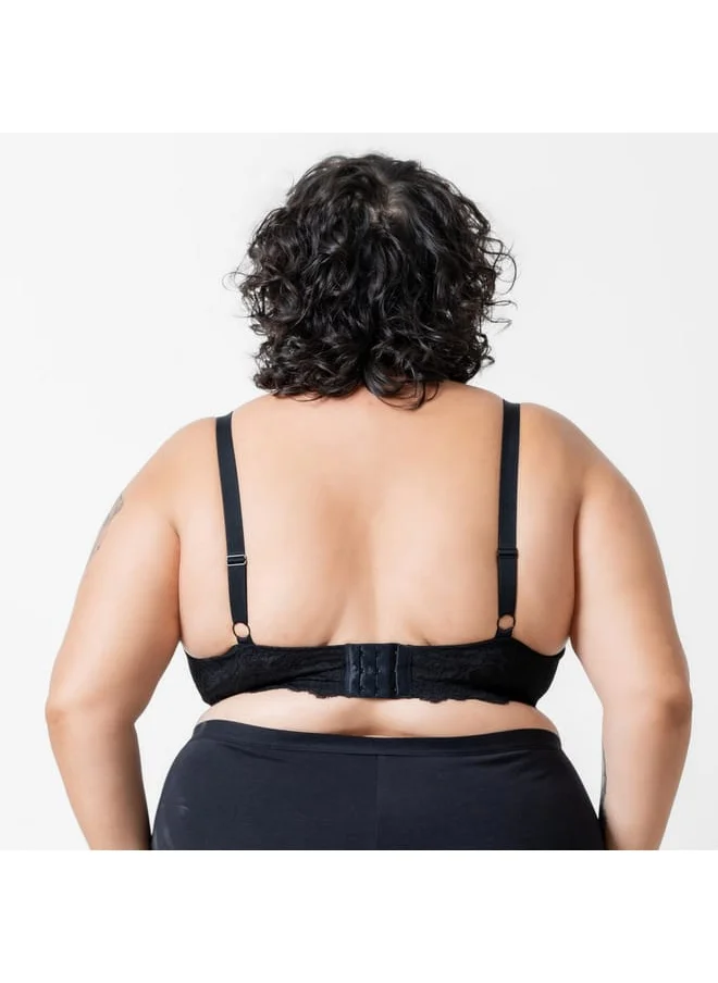 Aadaraya Aadaraya Laced Bra with Hook and Eye Closure
