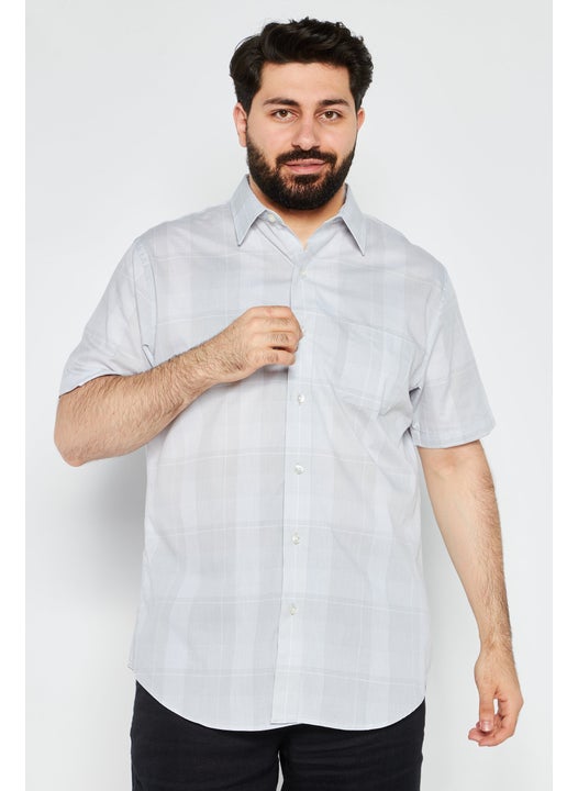 Men Regular Fit Checkered Short Sleeve Dress Shirts, Grey