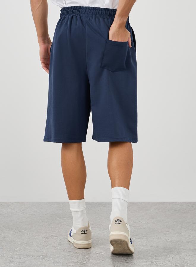 Styli Oversized Solid Shorts with Drawstring - Image 4