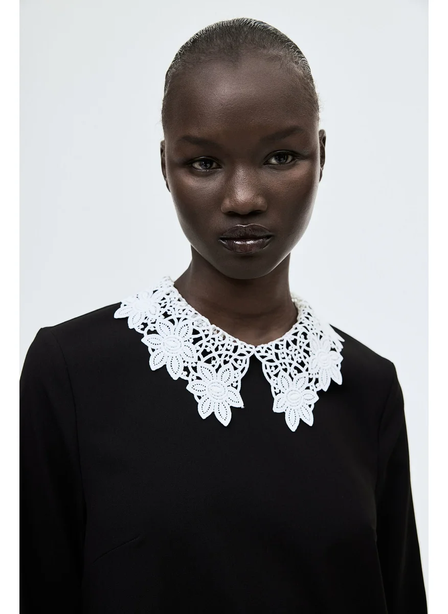 اتش اند ام Lace-Detail Dress