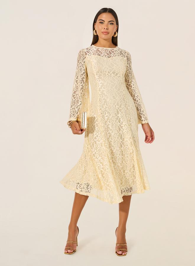 Styli Lace Flared Sleeve Dress - Image 2
