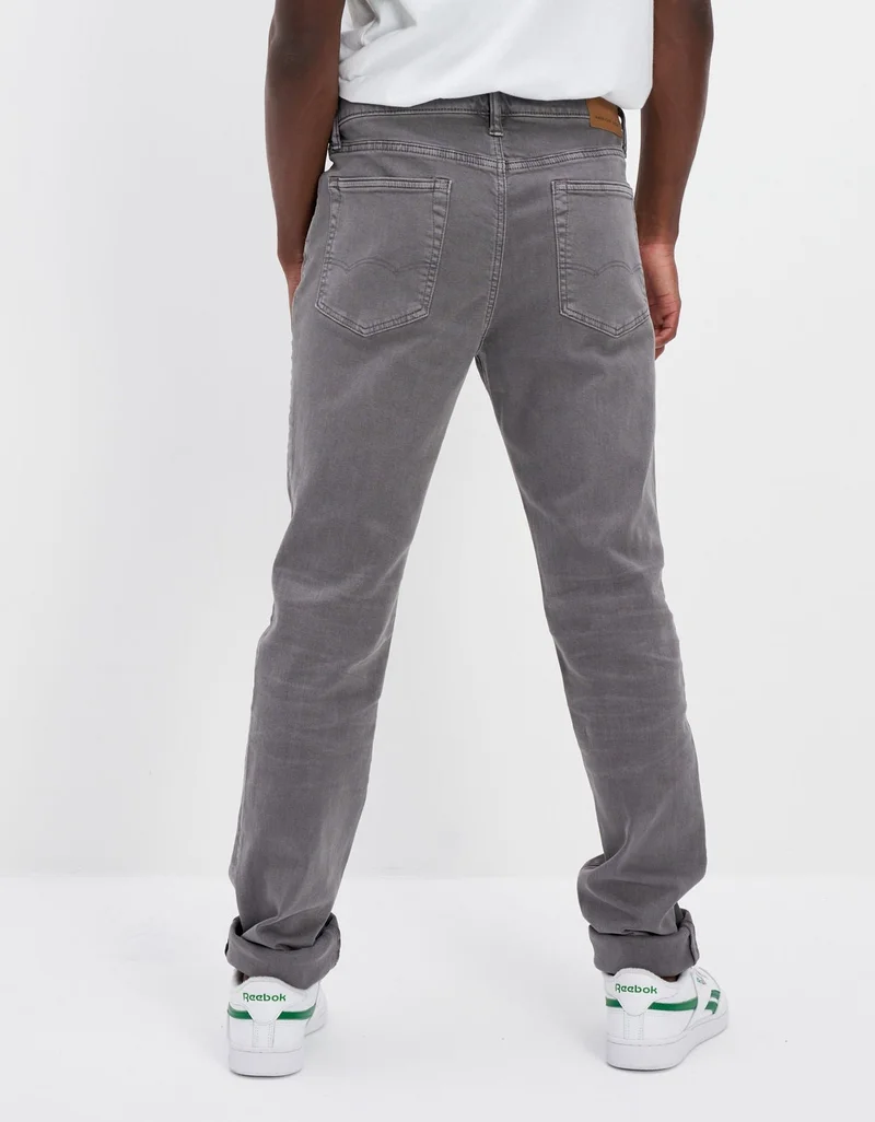 American Eagle AE AirFlex+ Slim Straight Jean