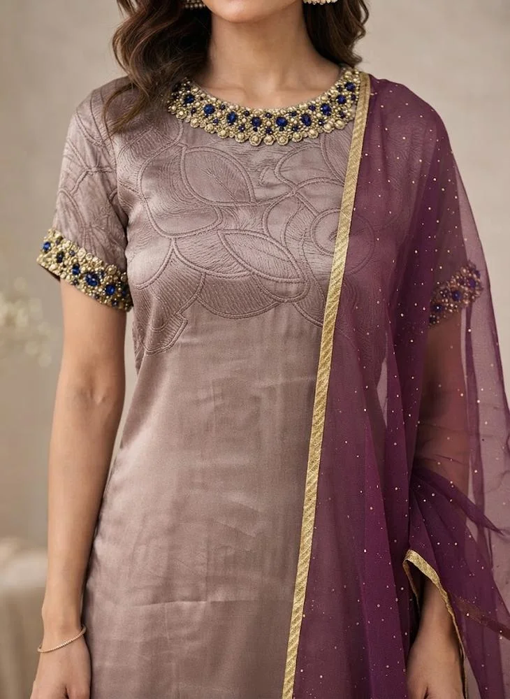 Viny VINY Mauve 3-Piece Embellished Sharara Suit Set – Women's Indian Ethnic Wear