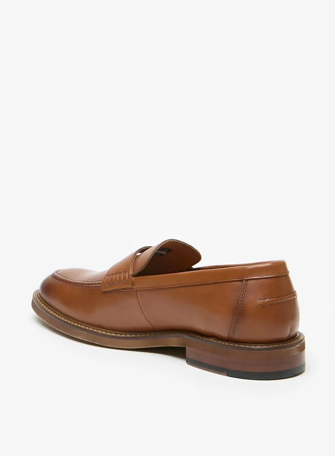 دوتشيني Men's Solid Slip-On Loafers