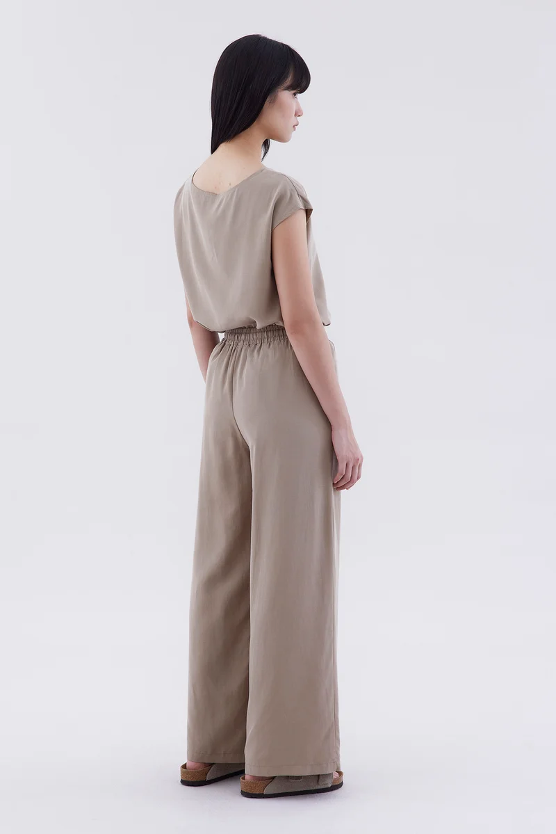 The Editor's Market Melena High-Rise Drawstring Pants