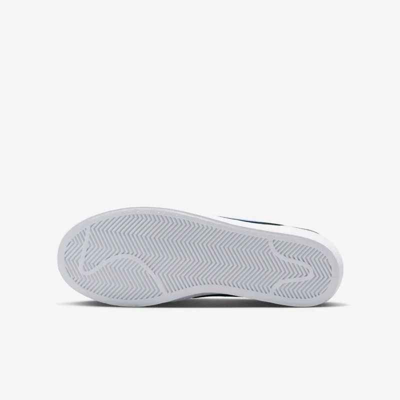 نايكي أحذية كيدز كيل شوت