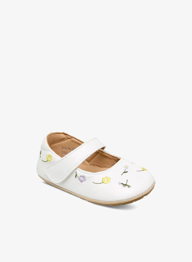 بيرفيت Booties With Hook & Loop Closure