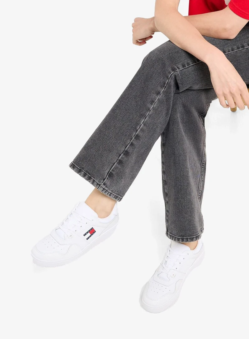 تومي جينز سنيكرز كلاسيك برباط منخفض