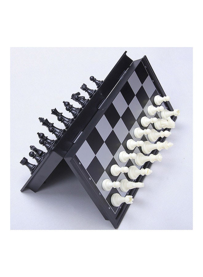 مجموعة شطرنج كلاسيكي مغناطيسي بتصميم محمول وقابل للطي ومناسبة للسفر - Image 4