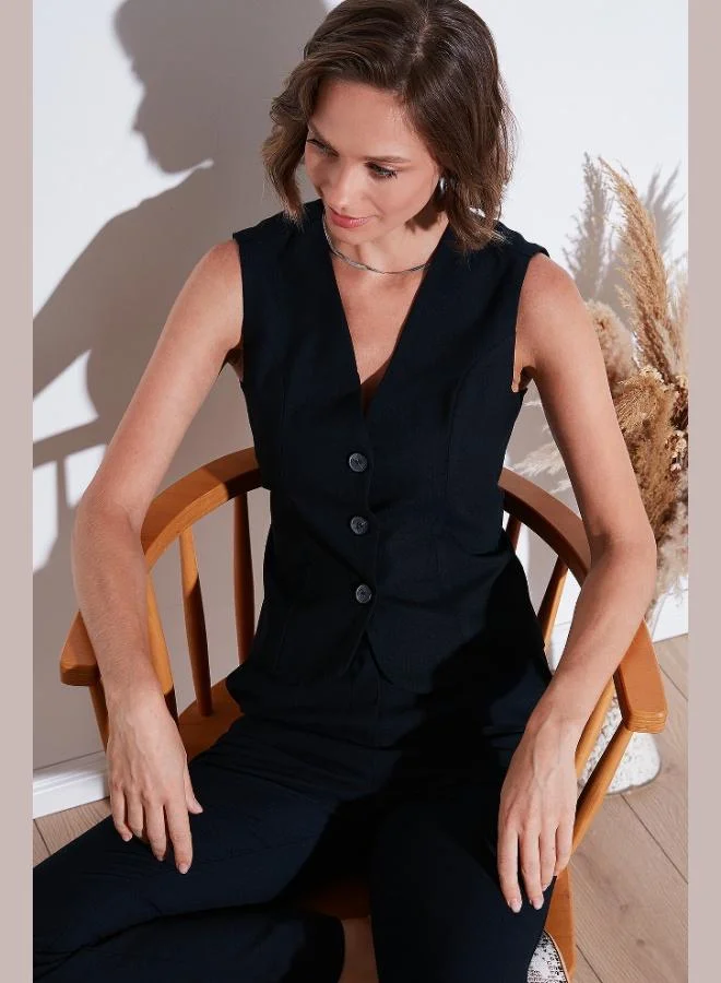 Lela Lela Fitted-Body-Smoothing Lined Classic Woven Vest Women's VEST 611YL030W4