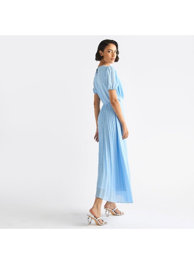 سبلاش فيڤ فستان بكسرات وياقة بفتحة عنق وأكمام منفوخة - Image 3