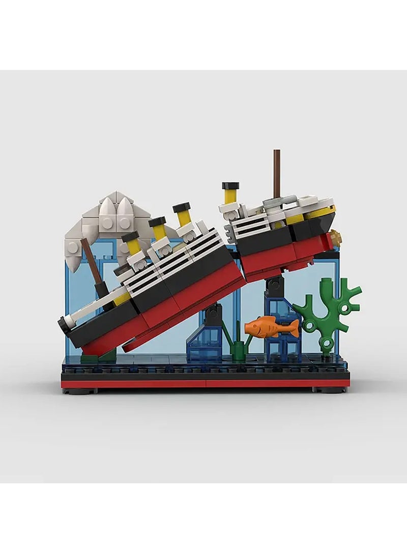 247PCS Titanic shipwreck building block set, MOC building block set, children's construction toys, 15.3×6.4×11.4cm  - Image 3