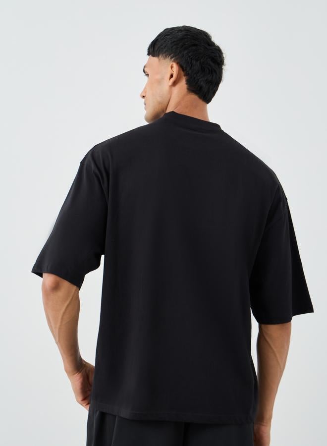 ستايلي تيشيرت رجالي أسود ثقيل بياقة دائرية وجيب - Image 4