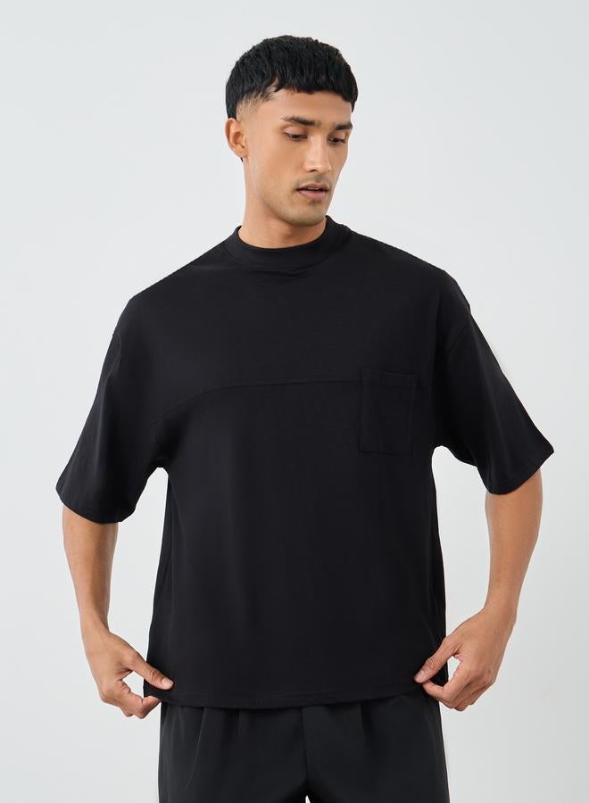 ستايلي تيشيرت رجالي أسود ثقيل بياقة دائرية وجيب - Image 1