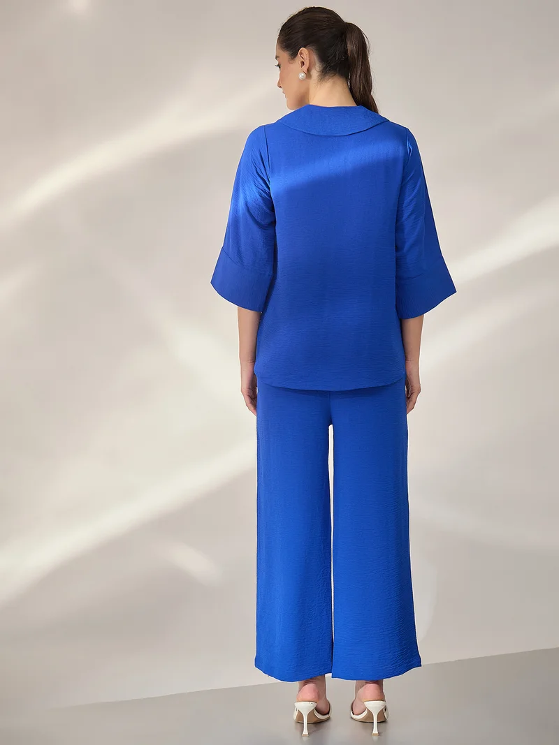 بانيت طقم متناسق (Co-ord Set) قميص مطرَّز بياقة بيتر بان مع بنطلون - أزرق