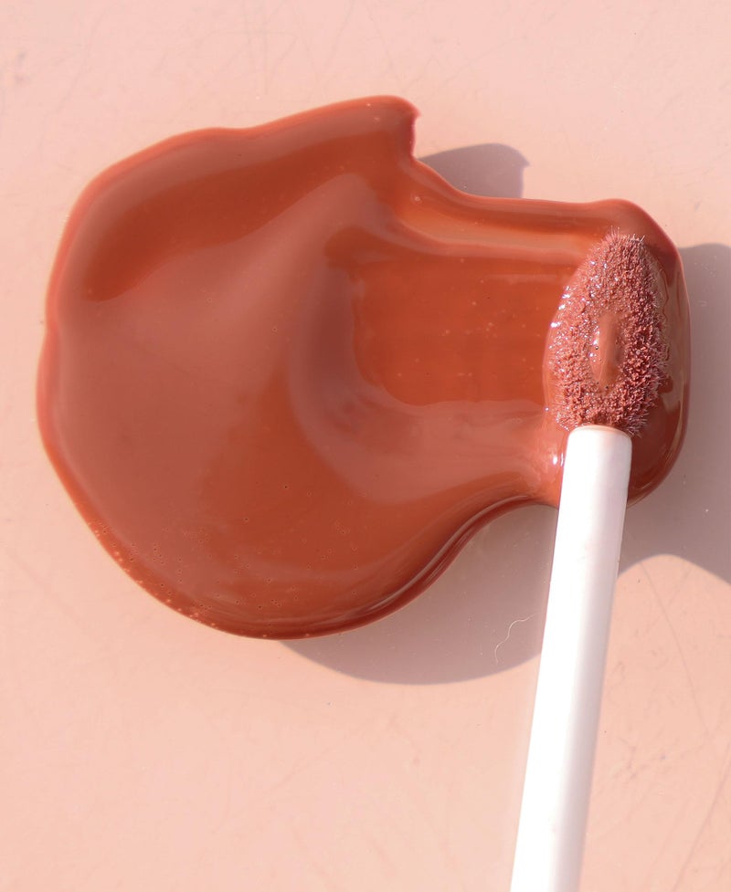 Wander Beauty Lip Retreat Oil - Tan Lines (Mauvey Nude) - 4-in-1 Tinted Oil + Moisturizing Gloss with Avocado, Vitamin E and Rosehip - Hydrating Care for Dry Lips - 0.33 fl oz - Image 2