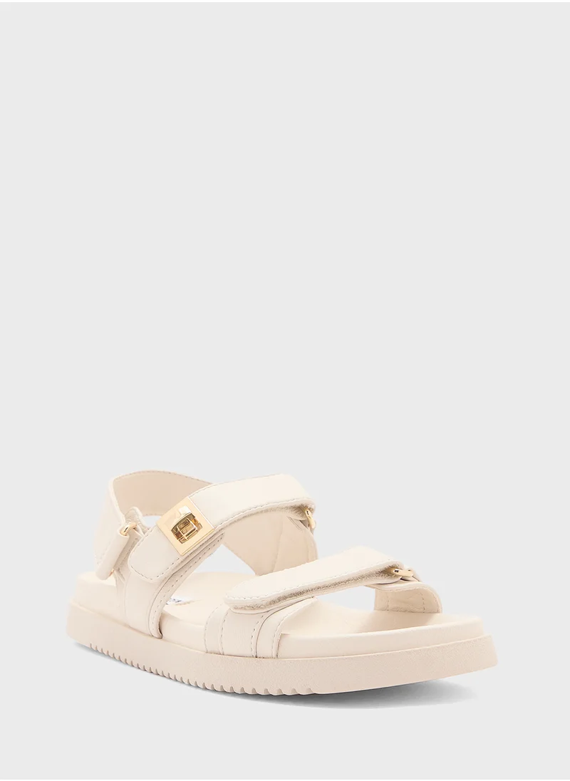 ستيف مادن Multi Strap Flat Sandals