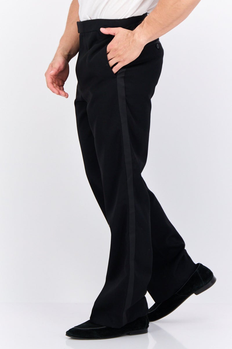 GANT Men Regular Fit Solid Straight Leg Pant, Black - Image 2