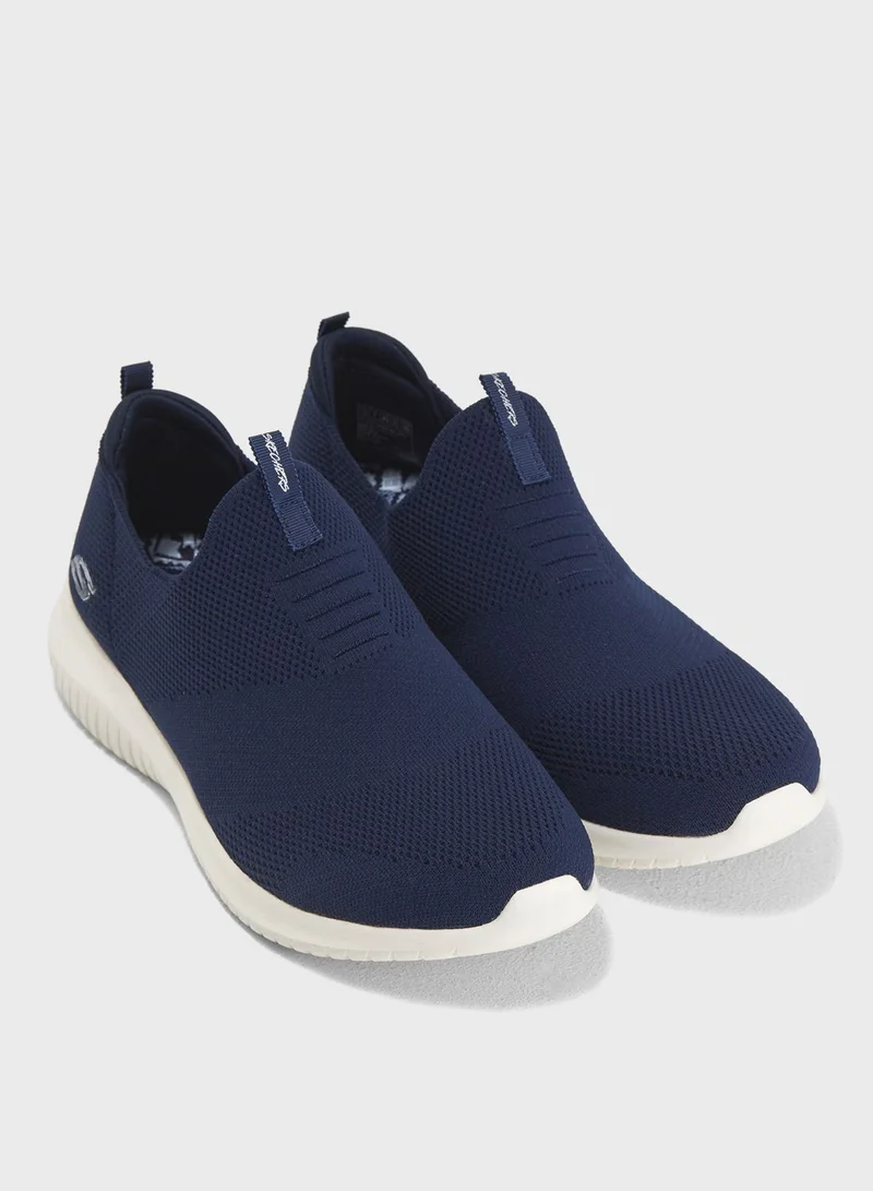 SKECHERS Ultra Flex-First Take