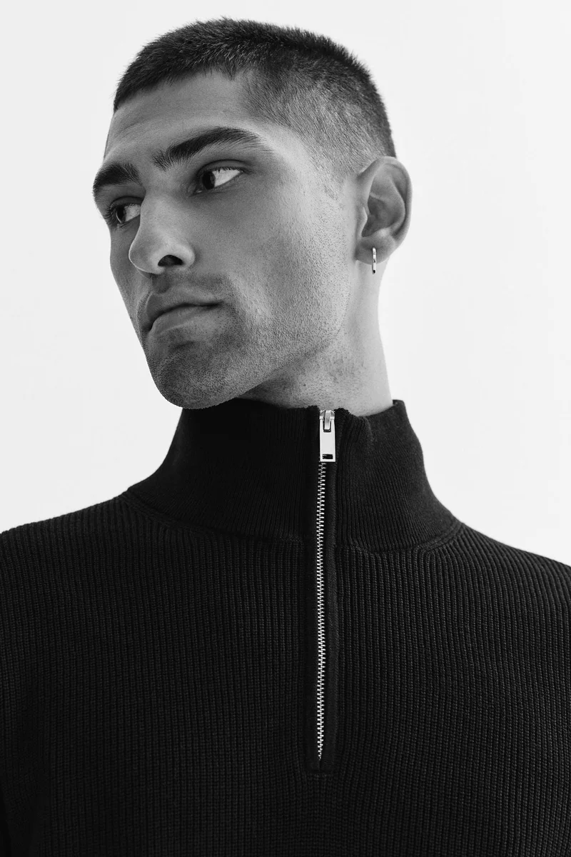 اتش اند ام كنزة بسحاب بقصّة عادية