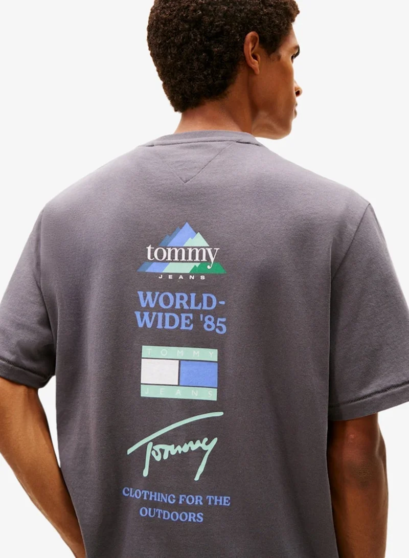 TOMMY JEANS 90S Peaks Backprint Crew Neck T-Shirt