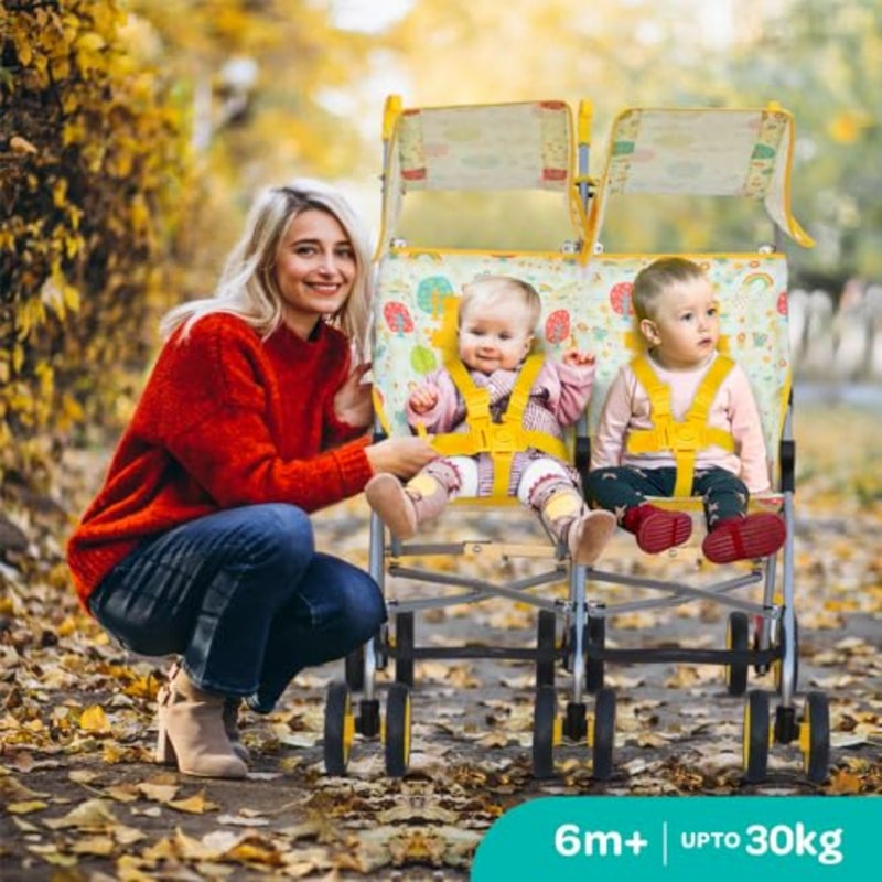 Travel stroller for airport and city use, lightweight aluminum frame, yellow, 360 rotating wheels, large canopy, linked brake, 5-point harness, umbrella fold, supports up to 30kg, suitable for 6 months+ - Image 3