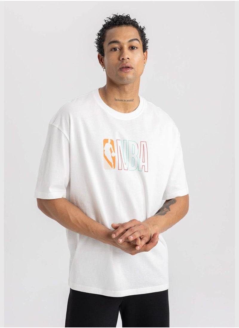 DeFacto Man Nba Wordmark Licenced Oversize Fit Short Sleeve T-Shirt  - Image 4