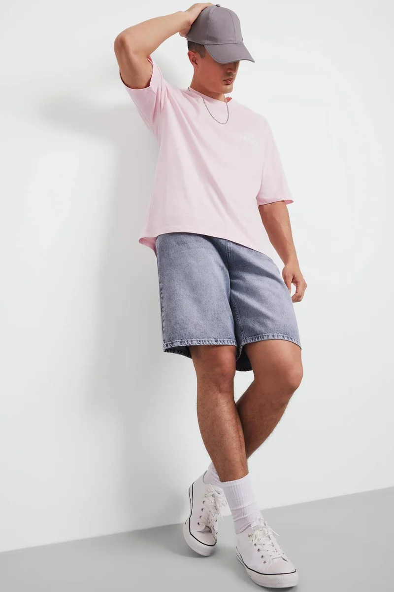 ديفاكتو Cotton Straight Fit Denim Bermuda Shorts