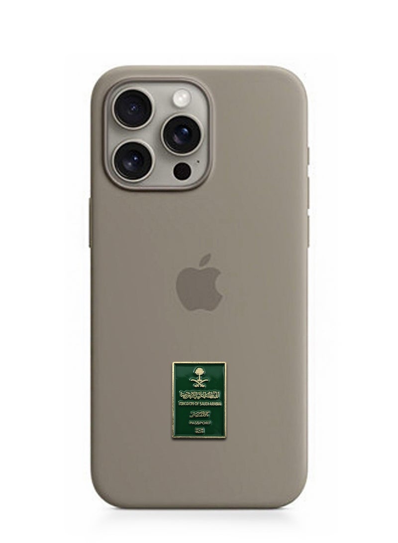 قطعتين من ملصقات معدنية على شكل جواز سفر سعودي للجوال أو أي سطح أملس - Image 5