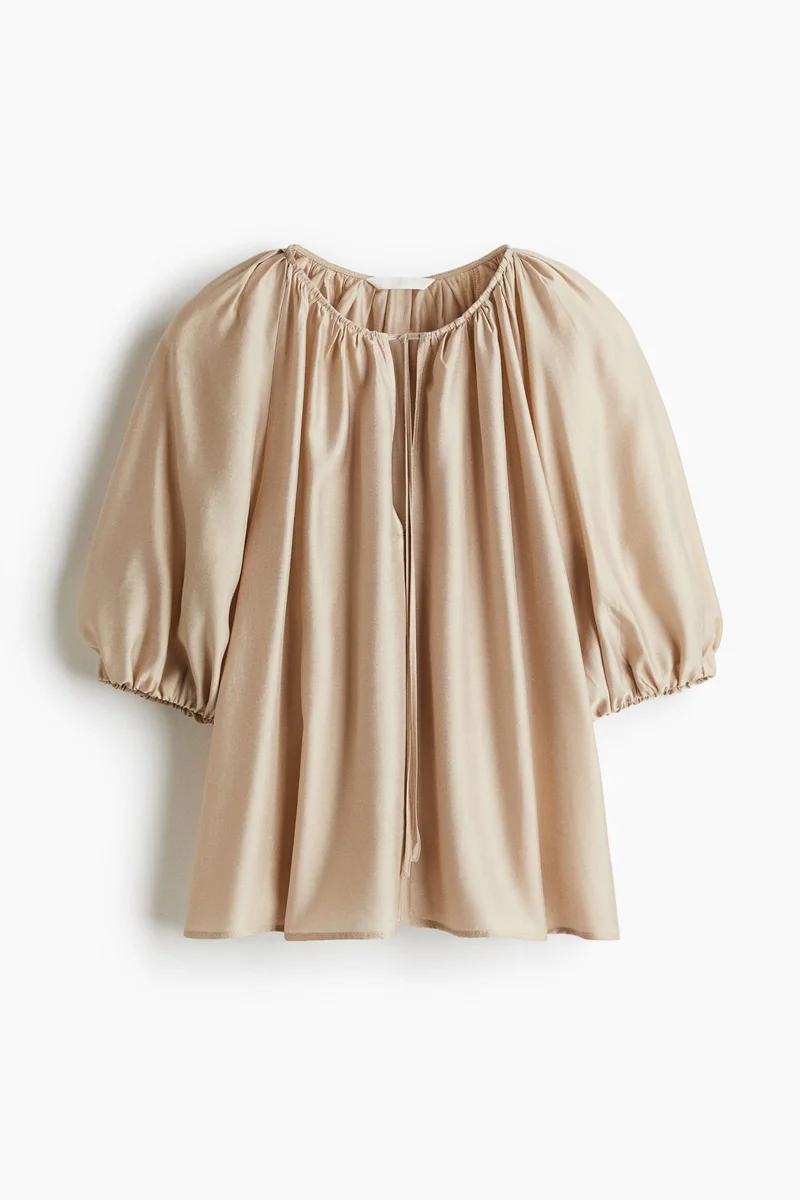 H&M Balloon-sleeved blouse