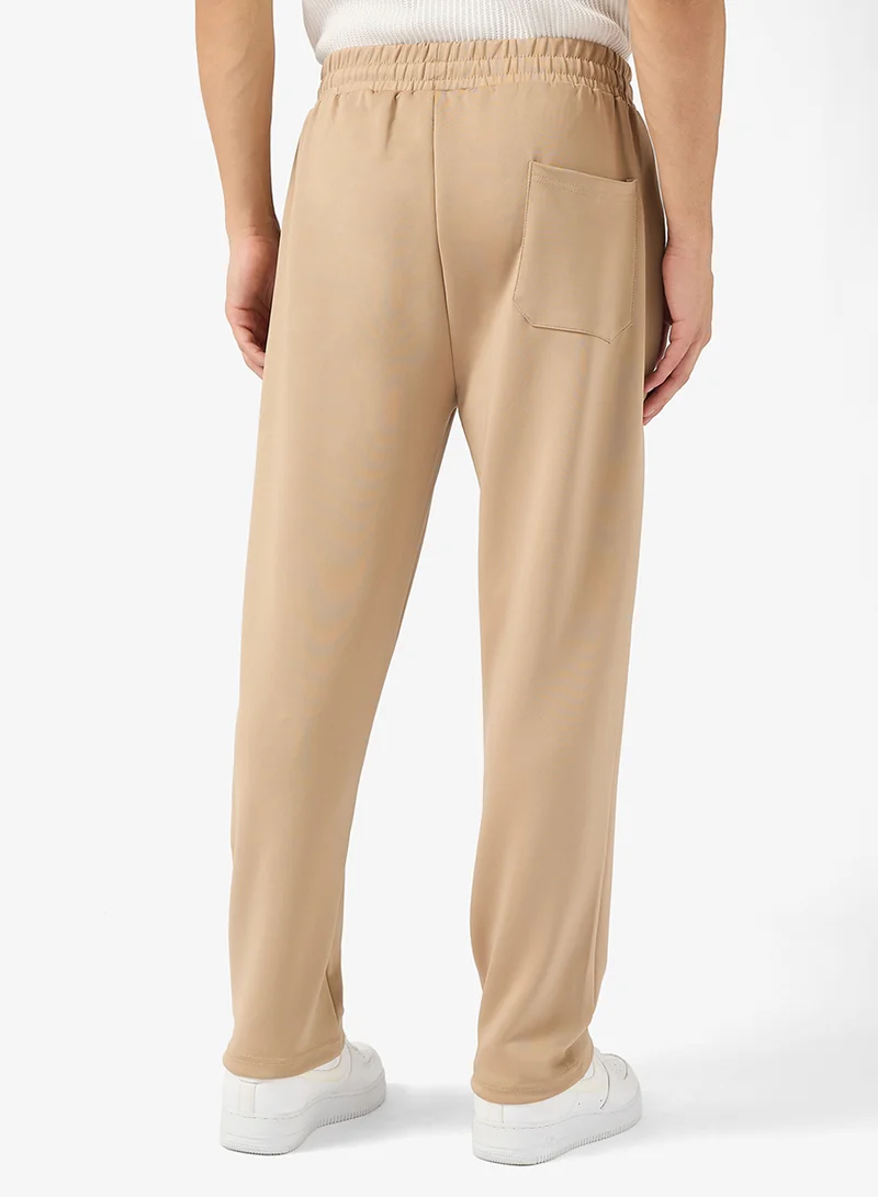 سفنتي فايف بيسيكس Relaxed Fit Emblem Joggers