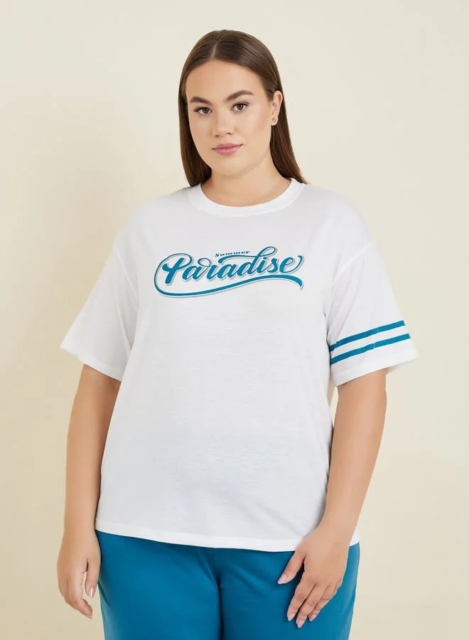 ستايلي Plus Paradise Drop Shoulder T-Shirt & Side Stripe Cuff Pjyjama Set